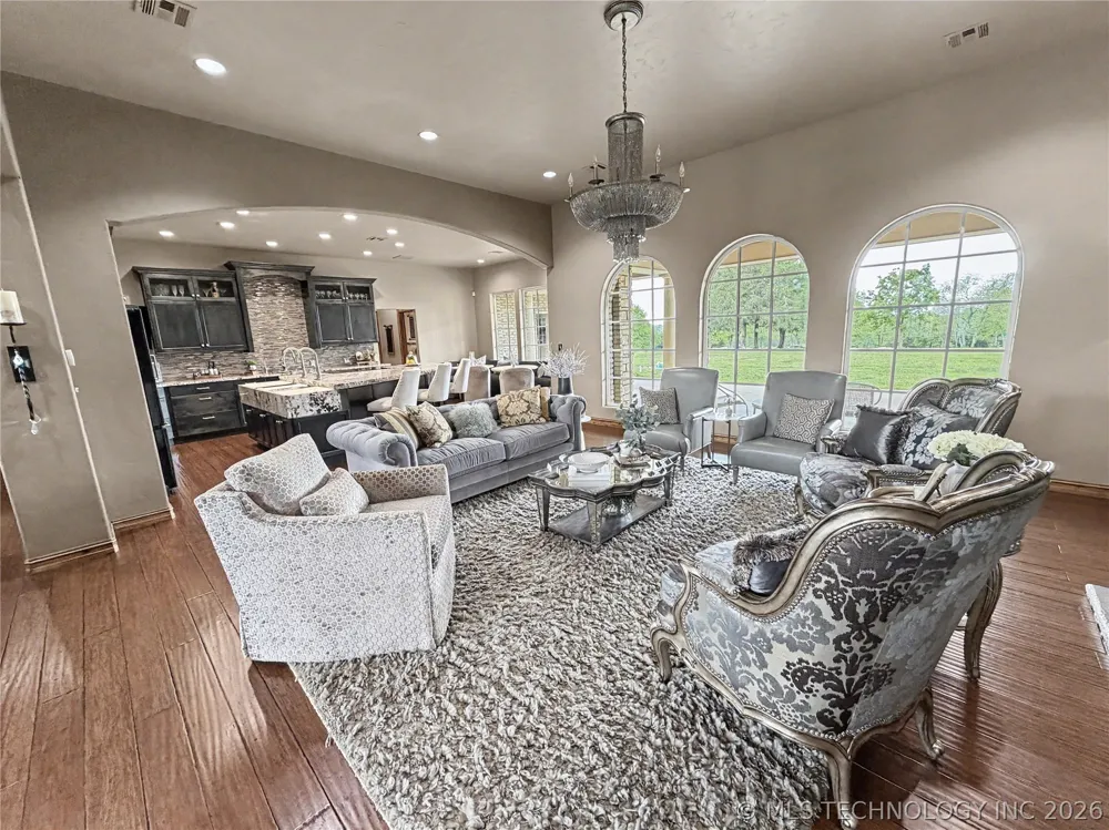 8199 W 800 ROAD Fort Gibson, OK 74434