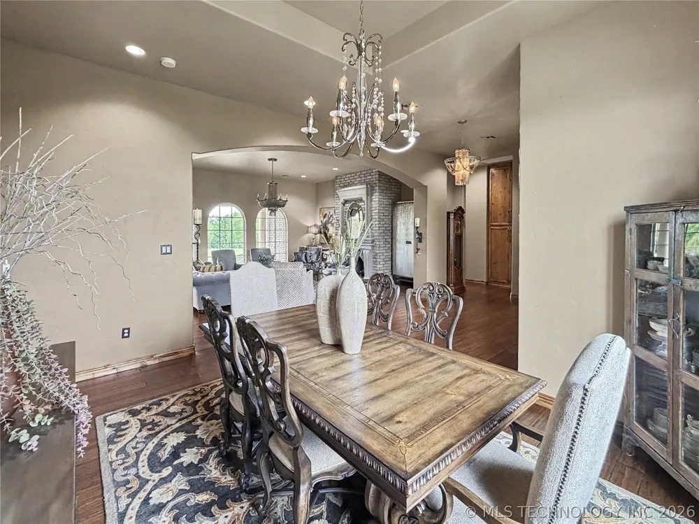 8199 W 800 ROAD Fort Gibson, OK 74434