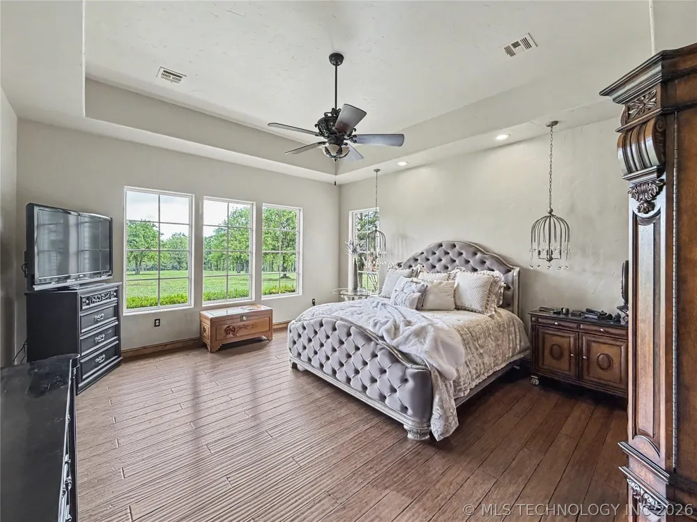 8199 W 800 ROAD Fort Gibson, OK 74434