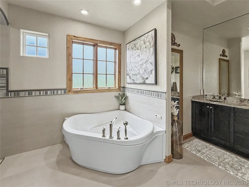 8199 W 800 ROAD Fort Gibson, OK 74434