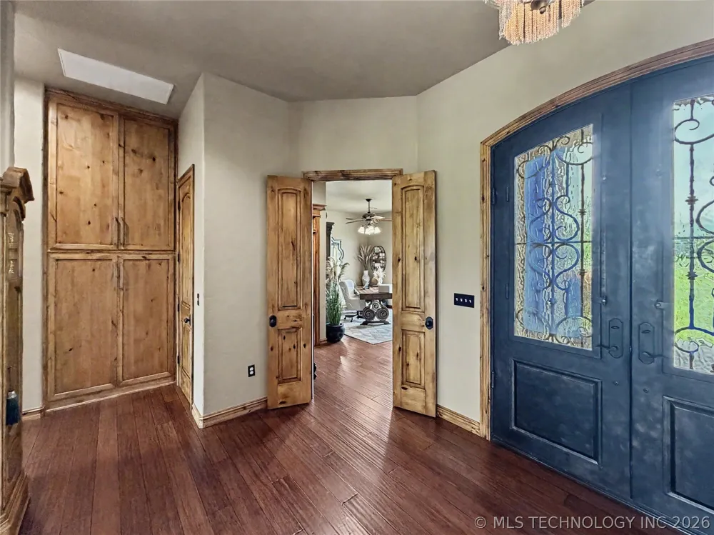 8199 W 800 ROAD Fort Gibson, OK 74434