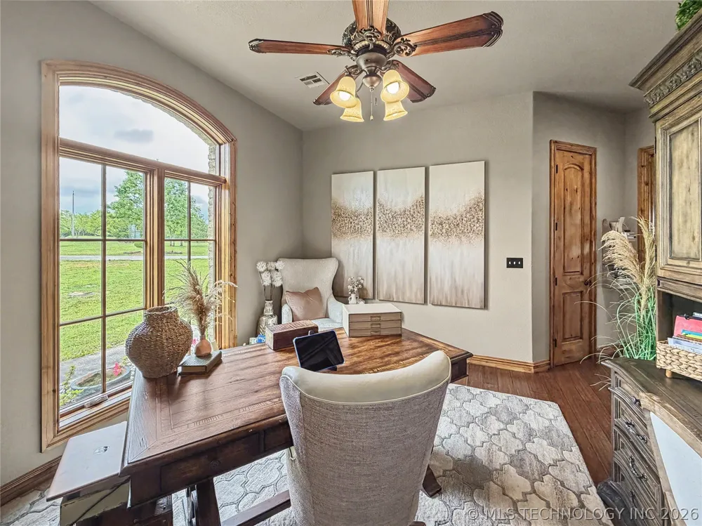 8199 W 800 ROAD Fort Gibson, OK 74434