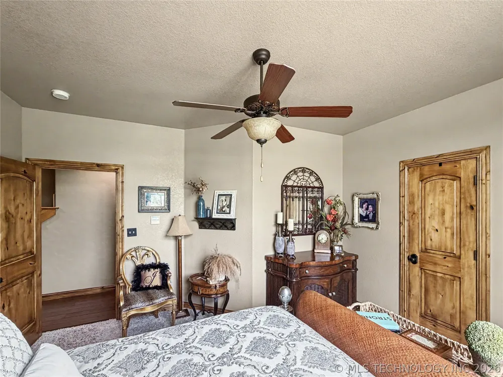 8199 W 800 ROAD Fort Gibson, OK 74434