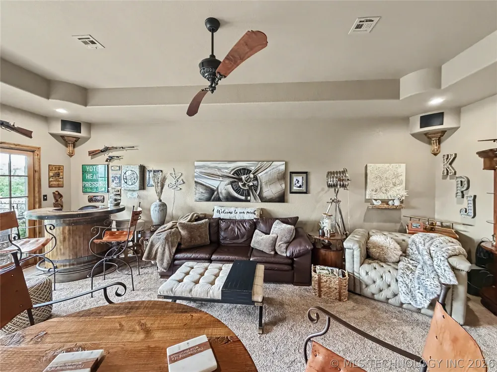 8199 W 800 ROAD Fort Gibson, OK 74434