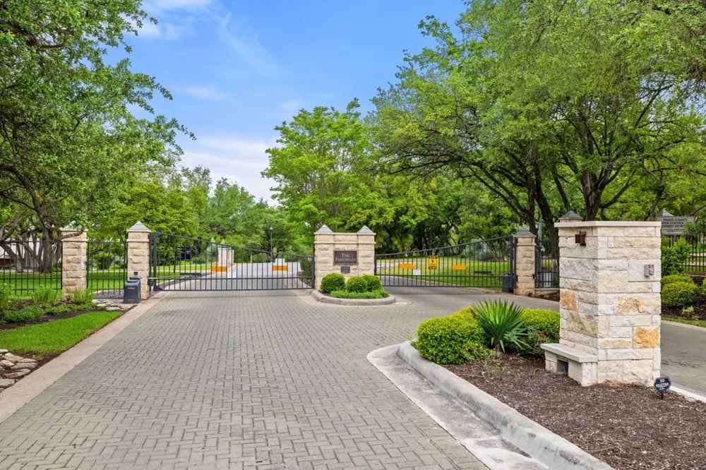 7609 Sandia Loop Austin, TX 78735