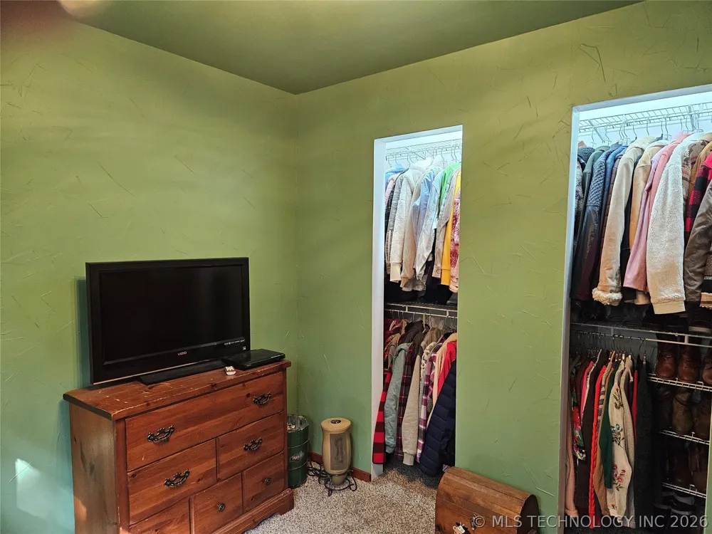 164 Bayview Drive Mead, OK 73449