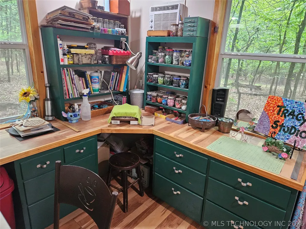 164 Bayview Drive Mead, OK 73449