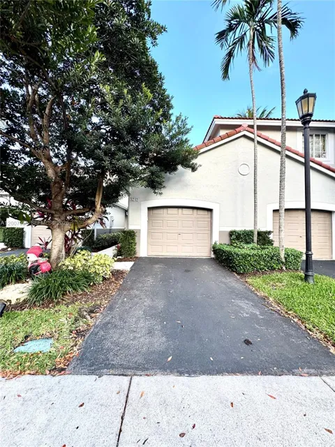3742 San Simeon Cir #3742