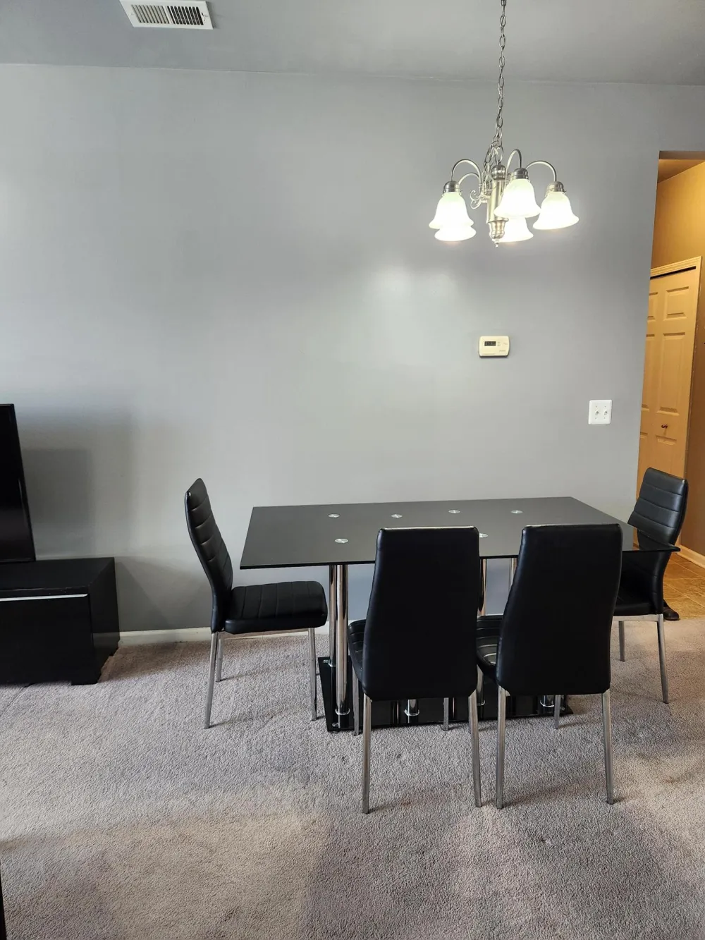 23668 Northstone Village Drive Taylor City, MI 48180