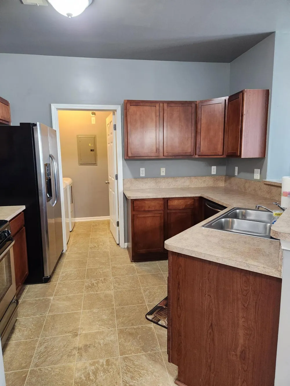 23668 Northstone Village Drive Taylor City, MI 48180