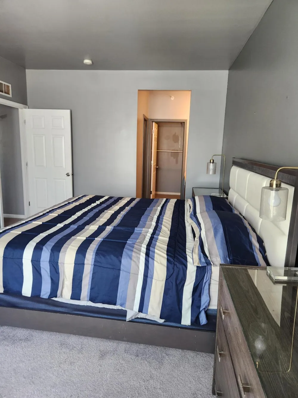 23668 Northstone Village Drive Taylor City, MI 48180