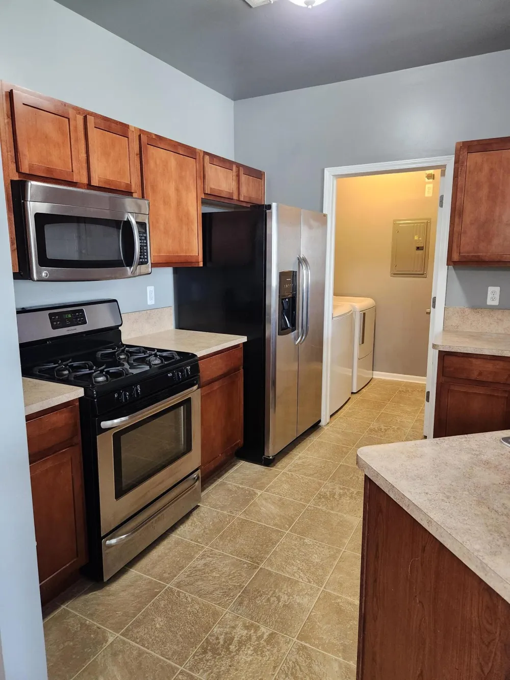 23668 Northstone Village Drive Taylor City, MI 48180