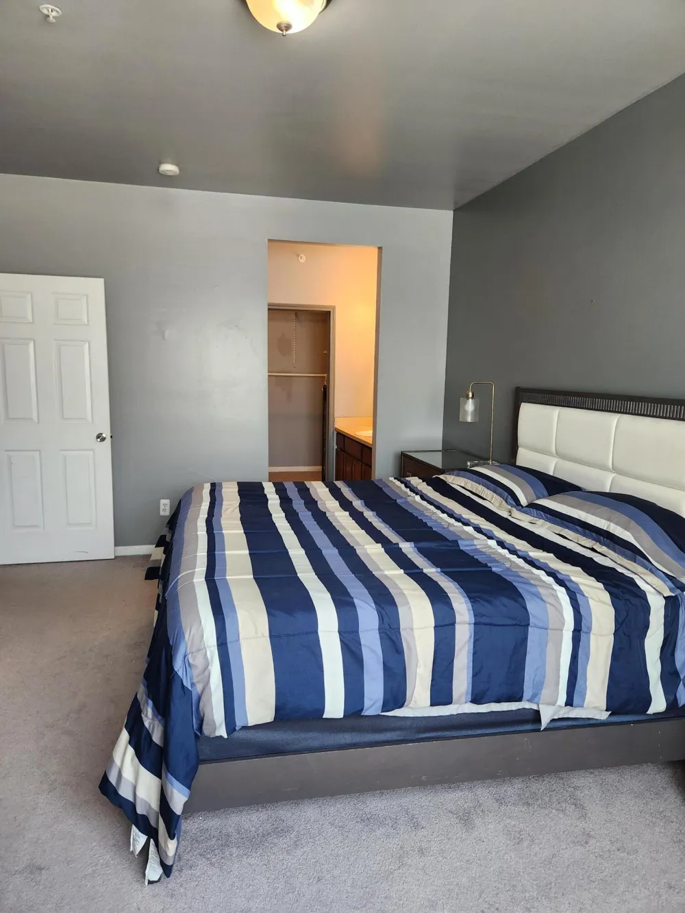 23668 Northstone Village Drive Taylor City, MI 48180