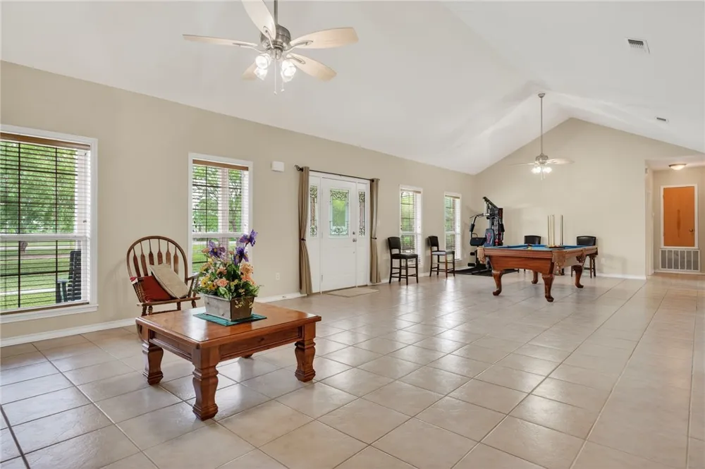 118 Agape Drive Woodsboro, TX 78393