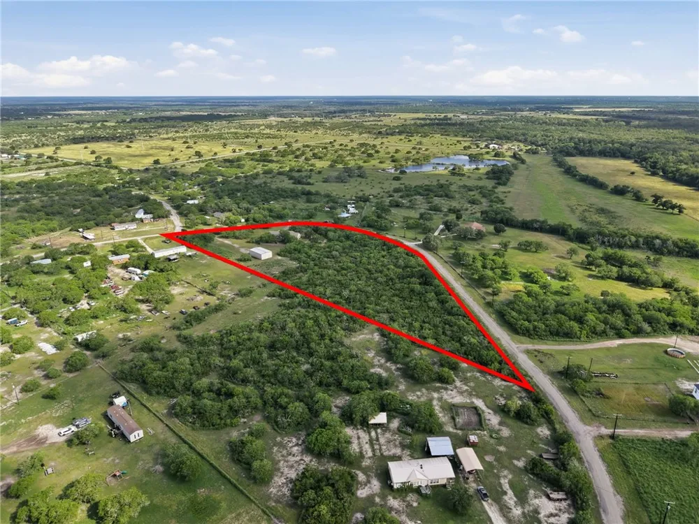 118 Agape Drive Woodsboro, TX 78393