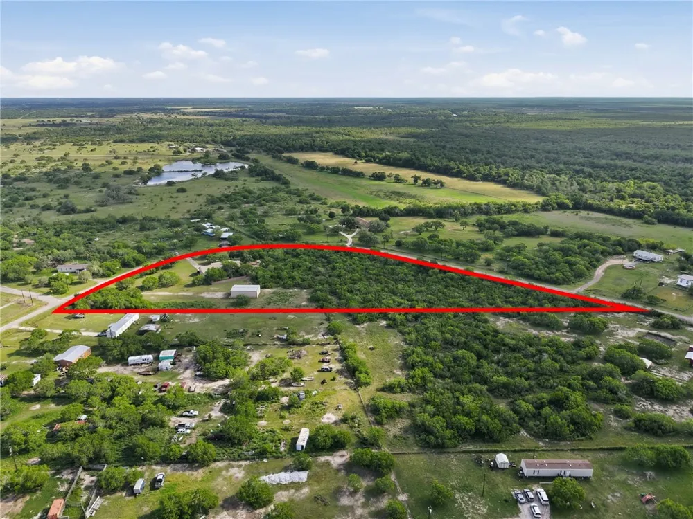 118 Agape Drive Woodsboro, TX 78393