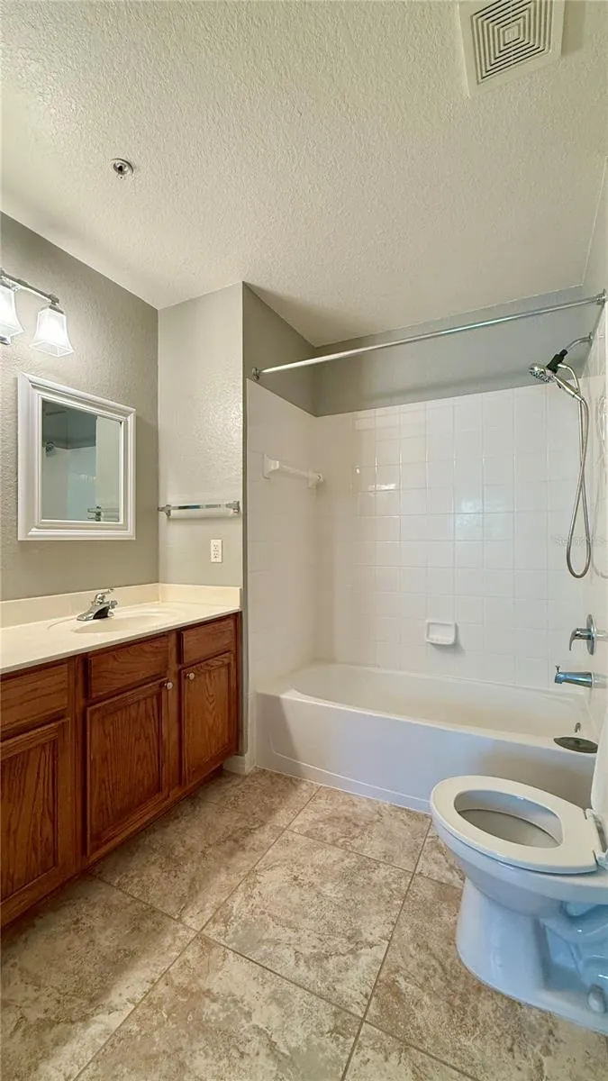 4005 SAN SEBASTIAN DRIVE #107 Kissimmee, FL 34741