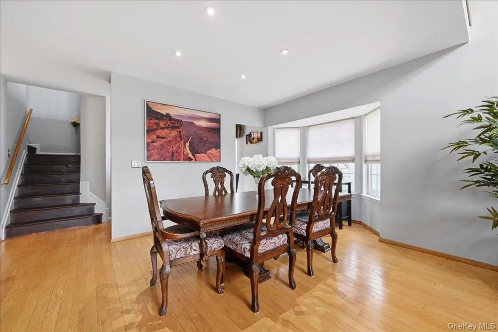 10 Casey Lane Middle Island, NY 11953