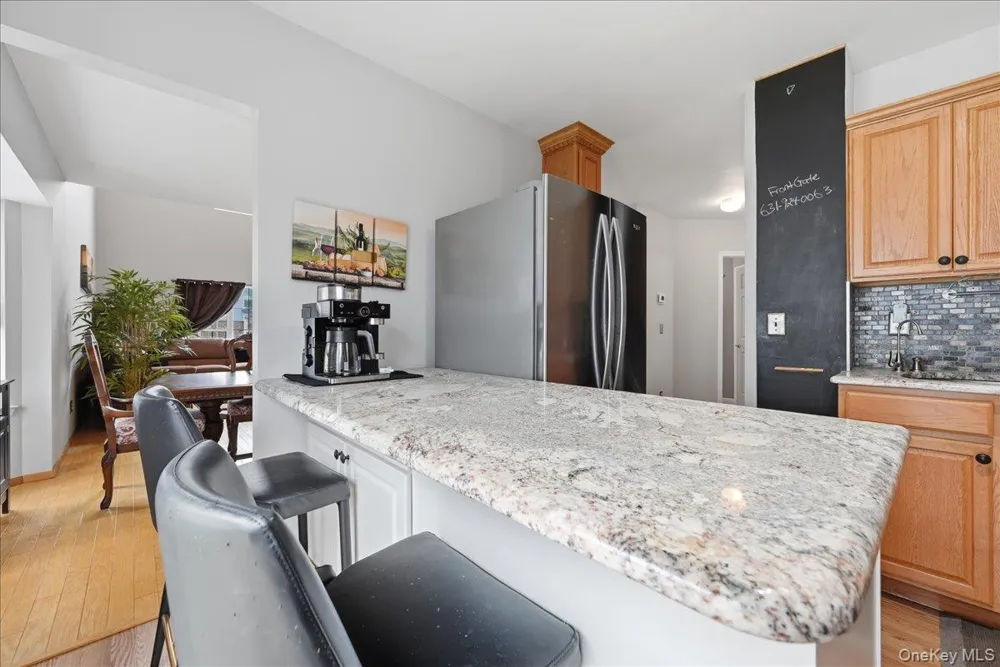 10 Casey Lane Middle Island, NY 11953