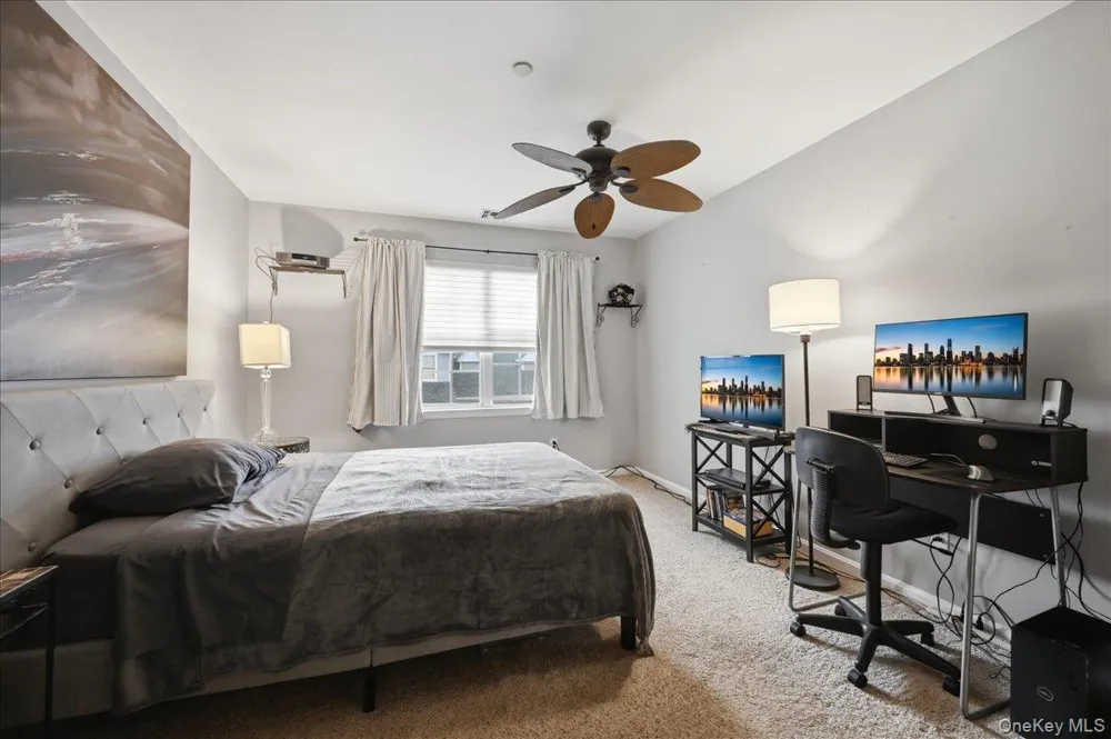 10 Casey Lane Middle Island, NY 11953