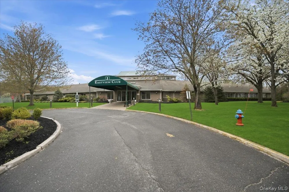 10 Casey Lane Middle Island, NY 11953
