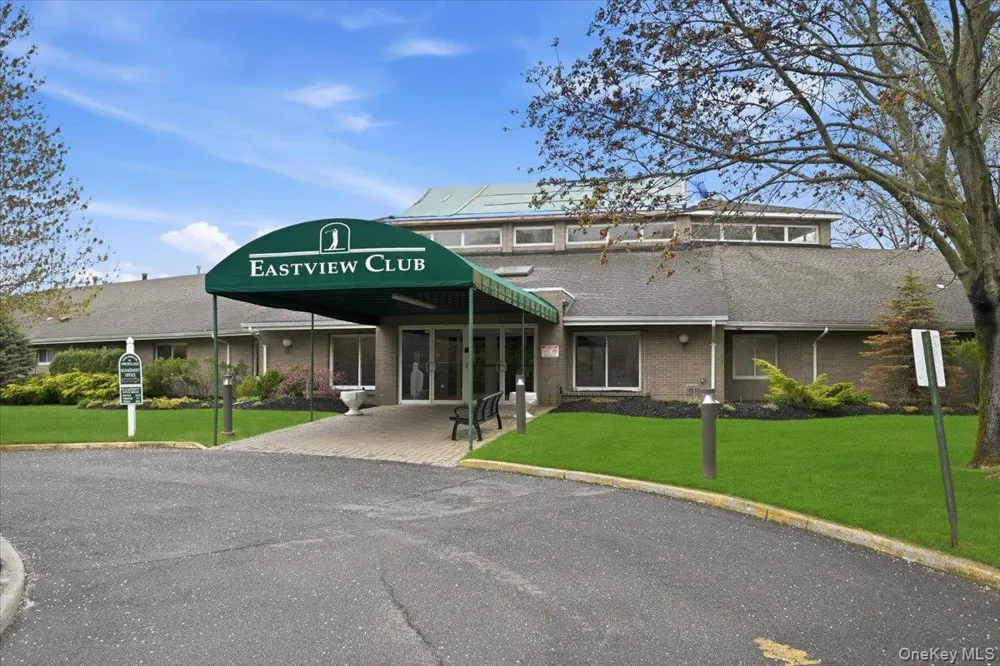 10 Casey Lane Middle Island, NY 11953