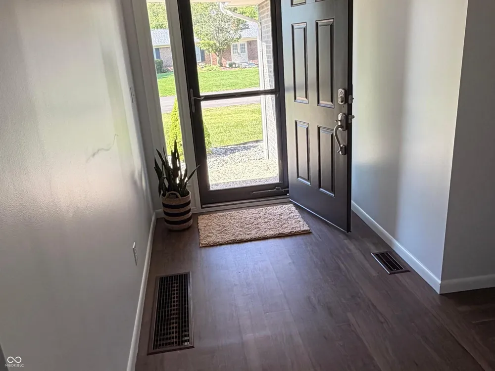 25 Imperial Place Lafayette, IN 47905