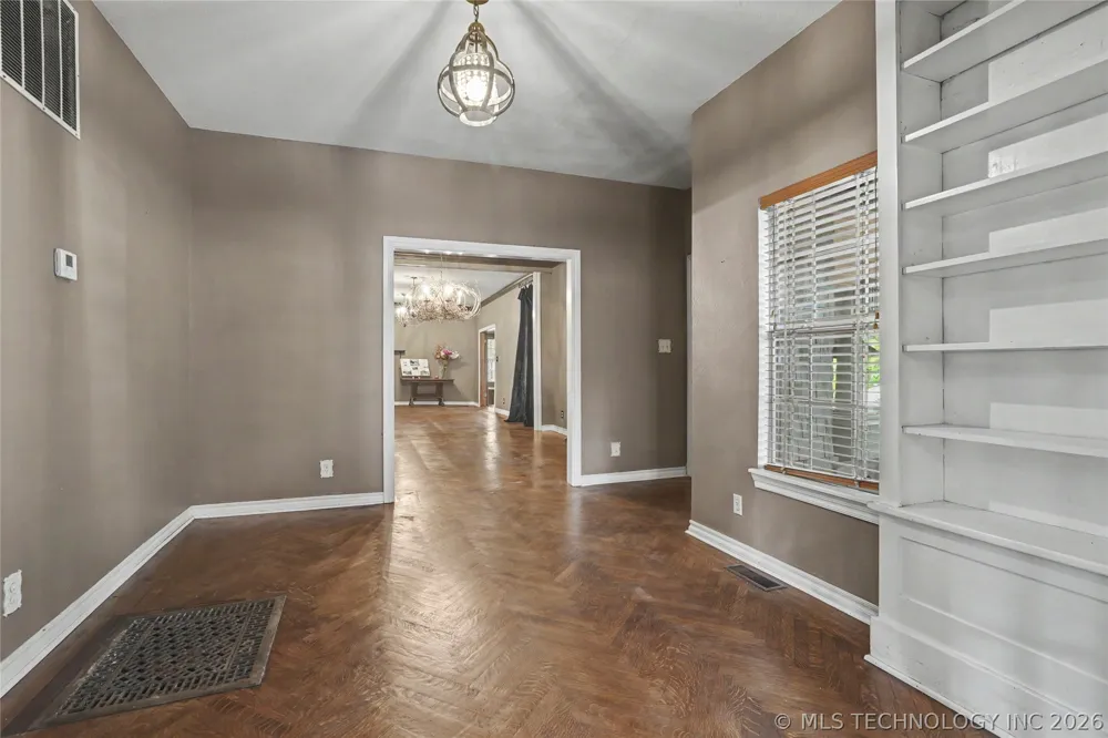 236 W 6th Avenue Bristow, OK 74010