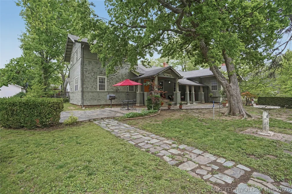 236 W 6th Avenue Bristow, OK 74010