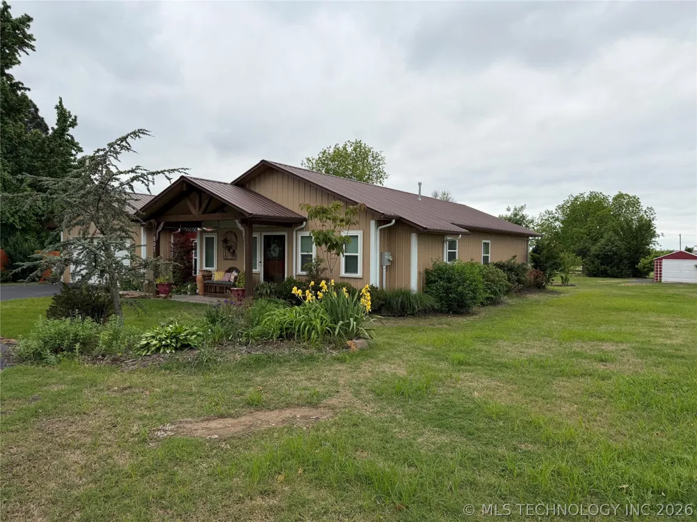 807 S Ross Avenue Fort Gibson, OK 74434
