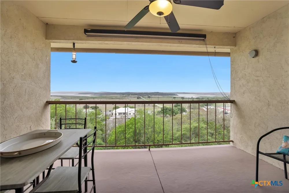 1226 Cougar Drive #15 Canyon Lake, TX 78133