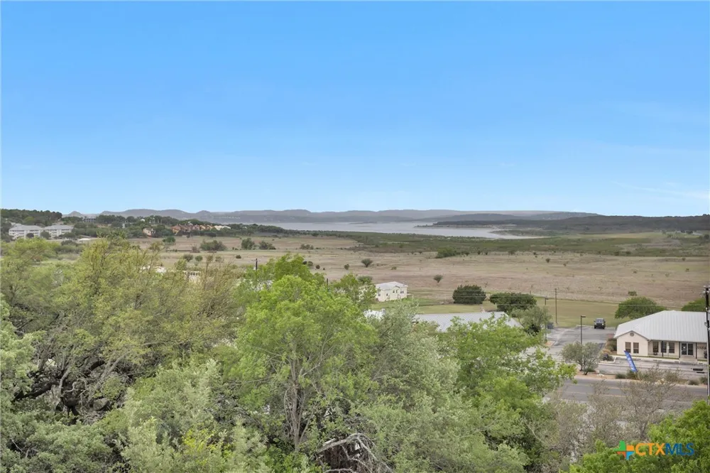1226 Cougar Drive #15 Canyon Lake, TX 78133