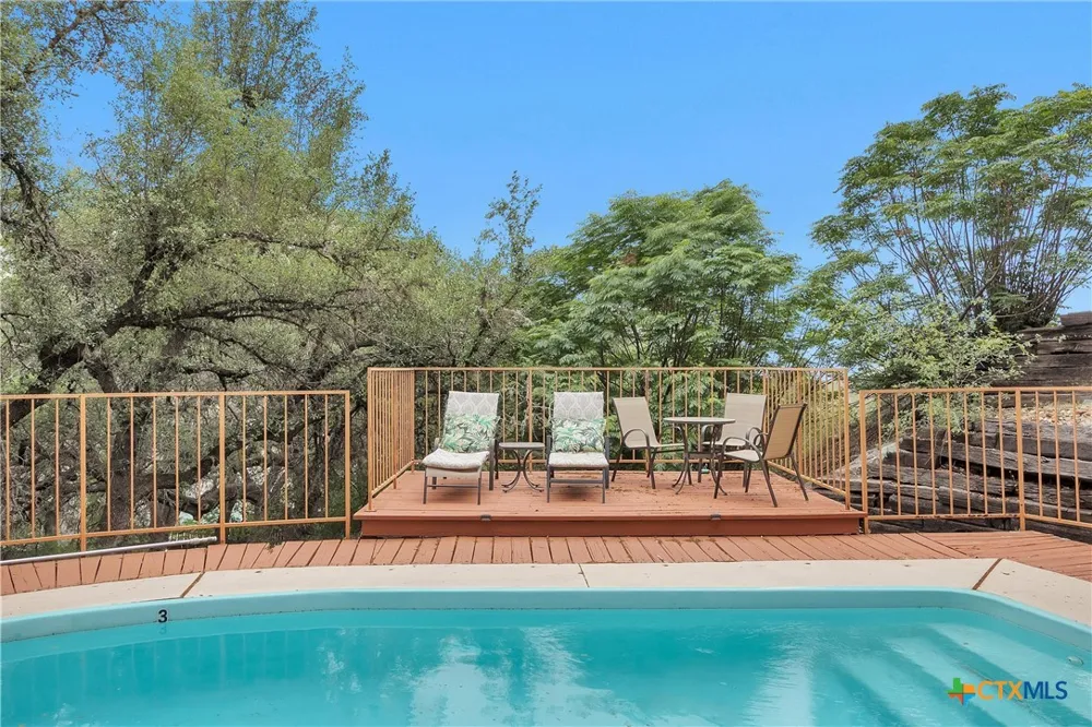 1226 Cougar Drive #15 Canyon Lake, TX 78133