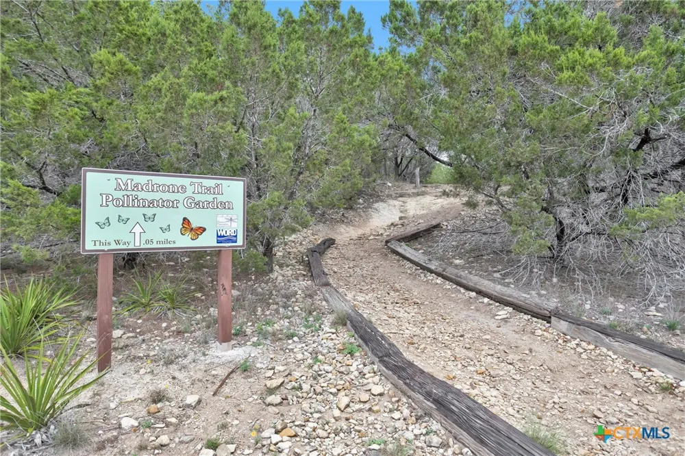 1226 Cougar Drive #15 Canyon Lake, TX 78133