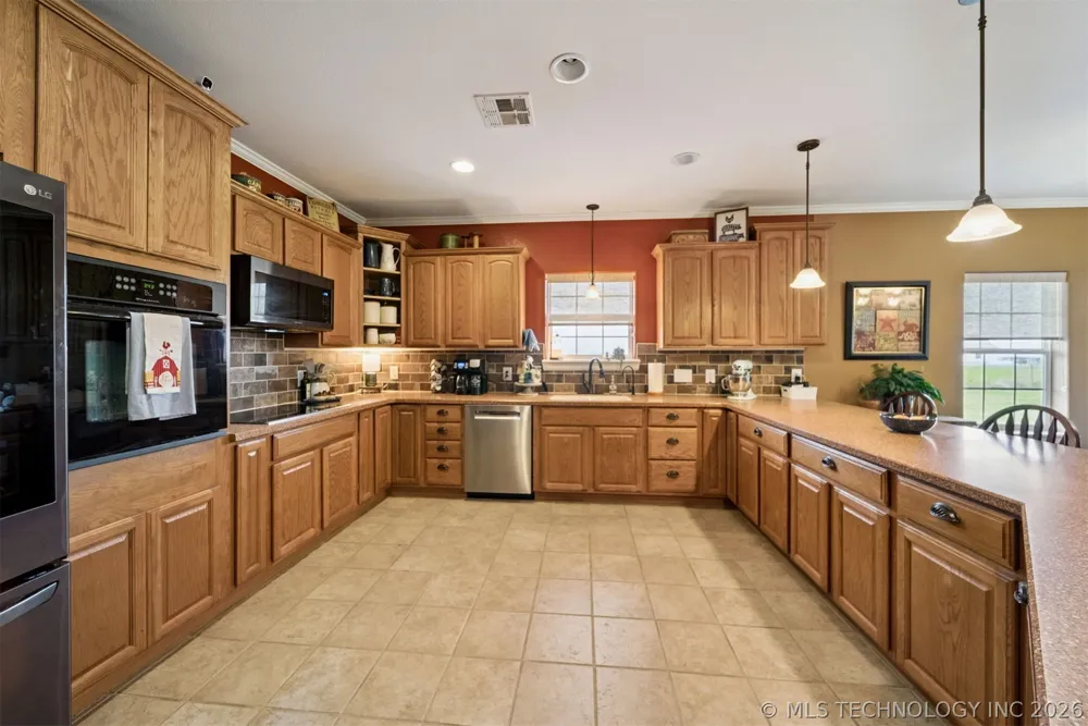 7500 S 4130 ROAD Talala, OK 74080