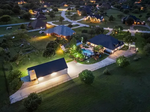 501 W Aurora Vista Trail