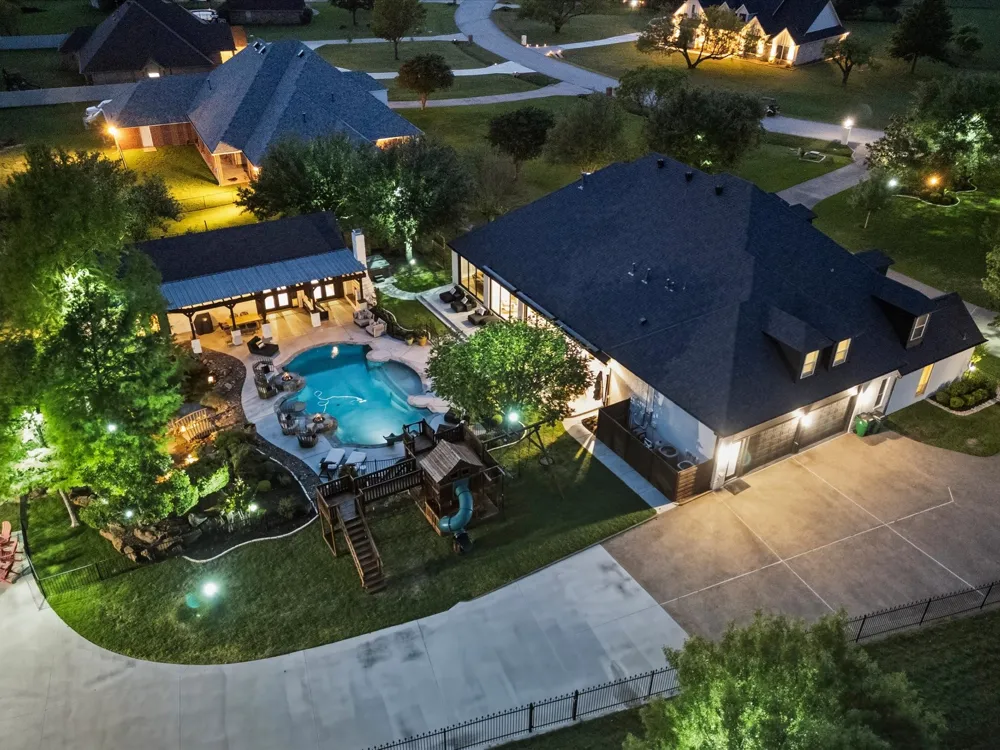 501 W Aurora Vista Trail Aurora, TX 76078