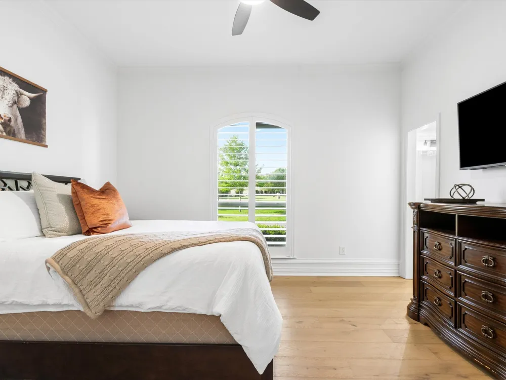 501 W Aurora Vista Trail Aurora, TX 76078