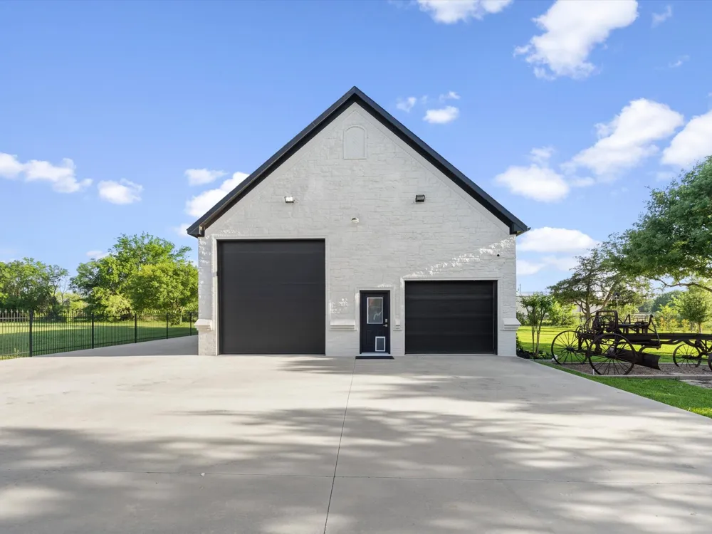 501 W Aurora Vista Trail Aurora, TX 76078