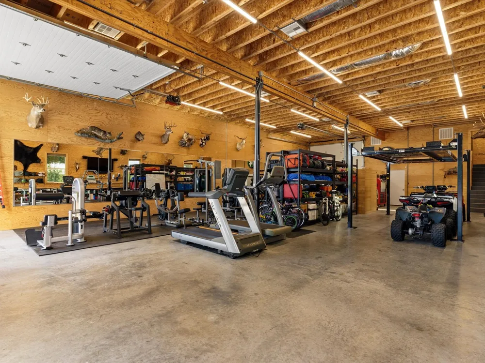 501 W Aurora Vista Trail Aurora, TX 76078