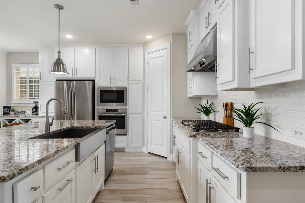 2825 London The Colony, TX 75056