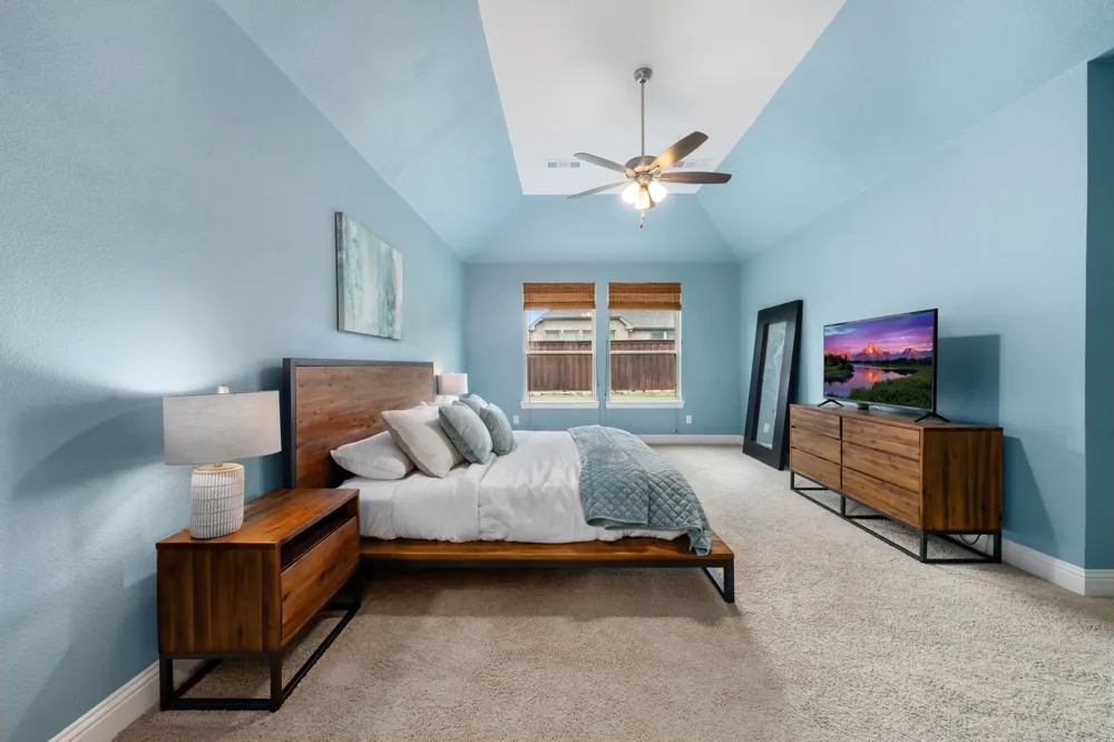 2825 London The Colony, TX 75056