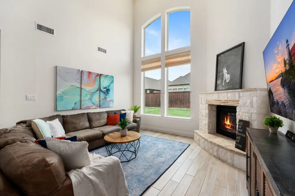2825 London The Colony, TX 75056