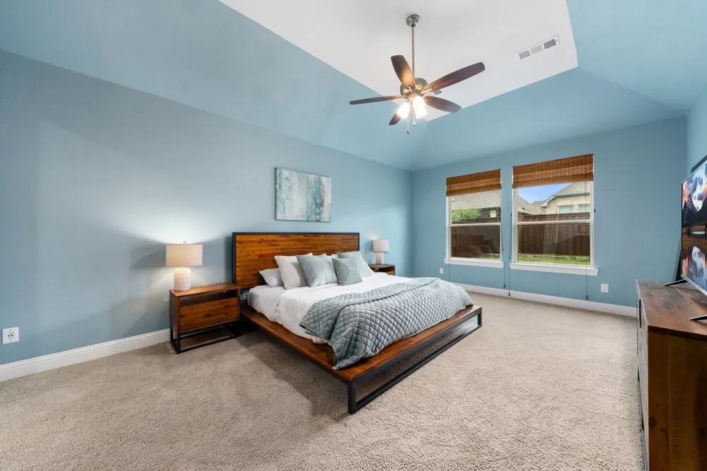 2825 London The Colony, TX 75056