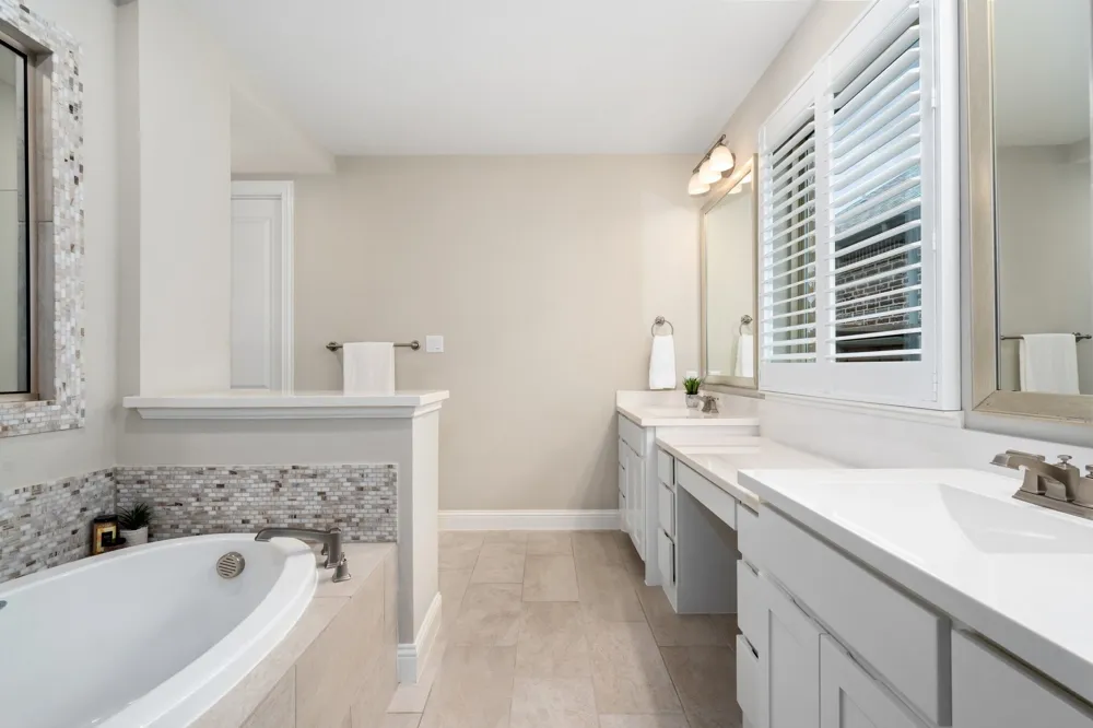 2825 London The Colony, TX 75056