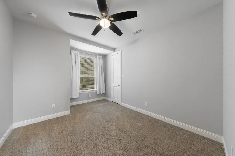 2825 London The Colony, TX 75056