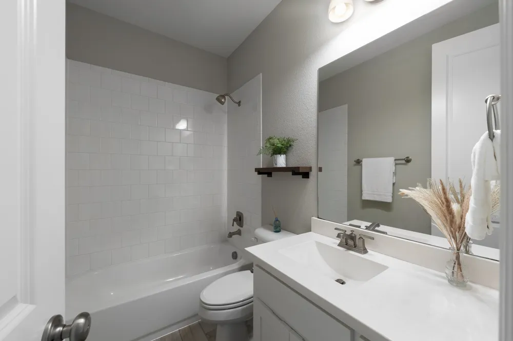 2825 London The Colony, TX 75056