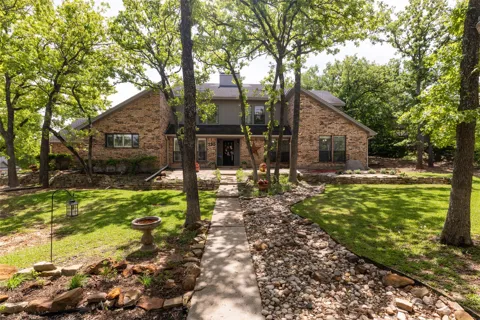 120 Creekside Drive