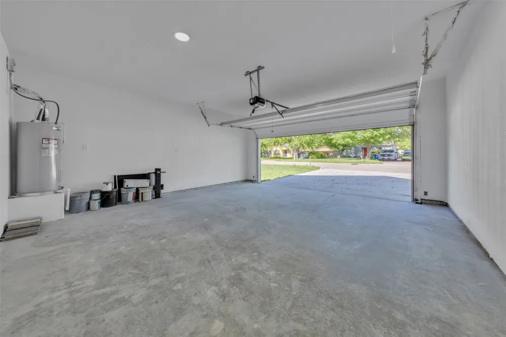 303 Pemberton Street White Settlement, TX 76108