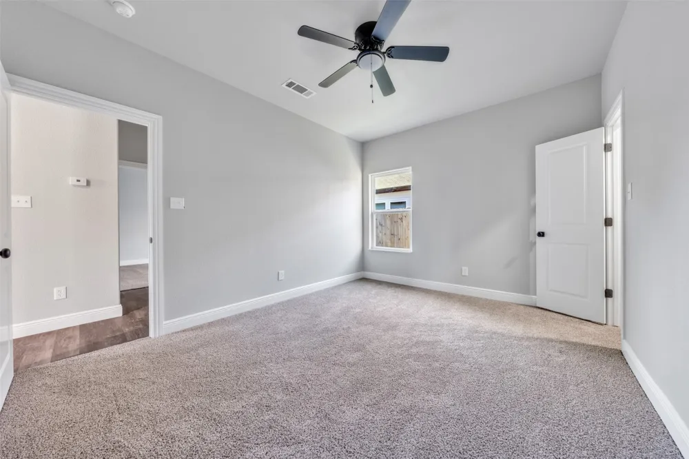 303 Pemberton Street White Settlement, TX 76108